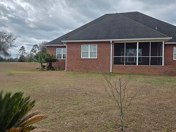 4th image of 565 Twin Ponds Dr