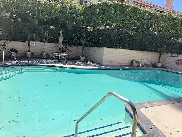 pool