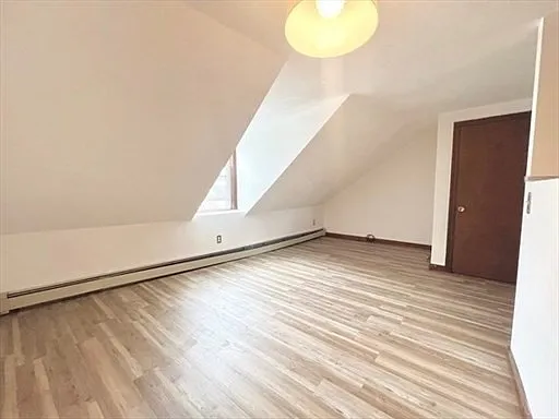 1 bed, 1.0 bath, 600 sqft, $2,500 — Photo 3