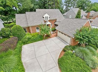 2590 Club Springs Dr, Roswell, GA 30076