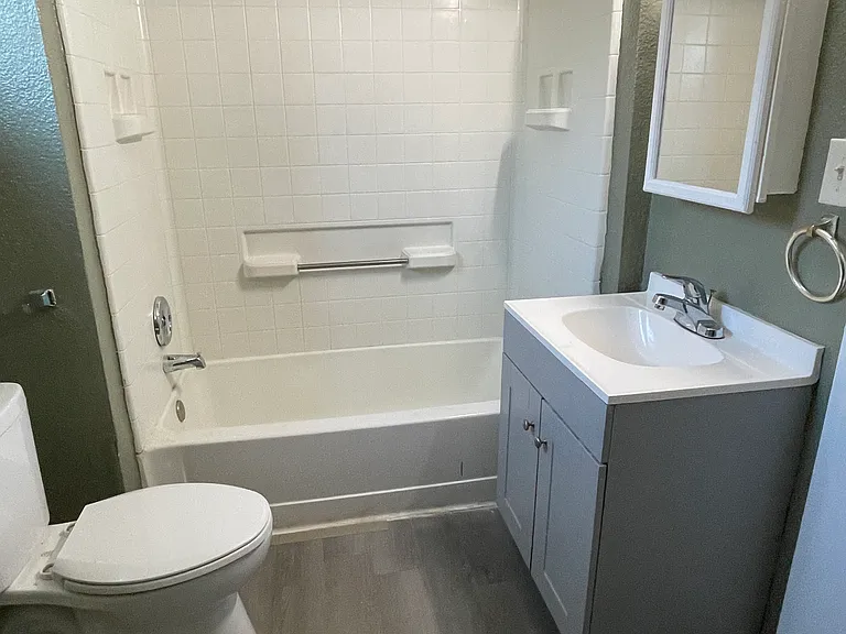 433 N 4th Ave #A — Photo 10