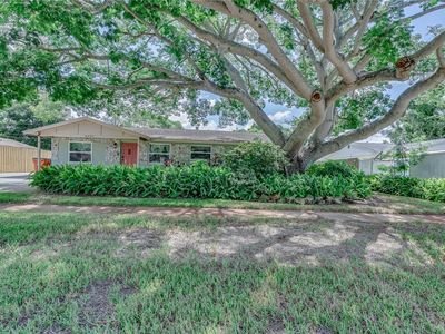 8225 Lark St, Seminole, FL, 33777