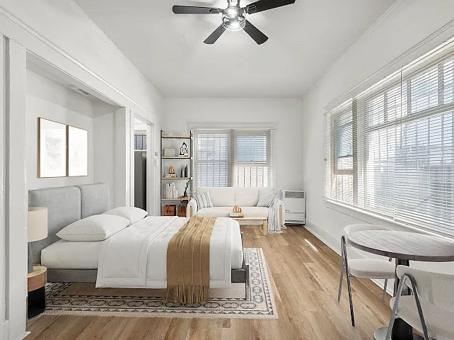 623 E Broadway #5 — Photo 9