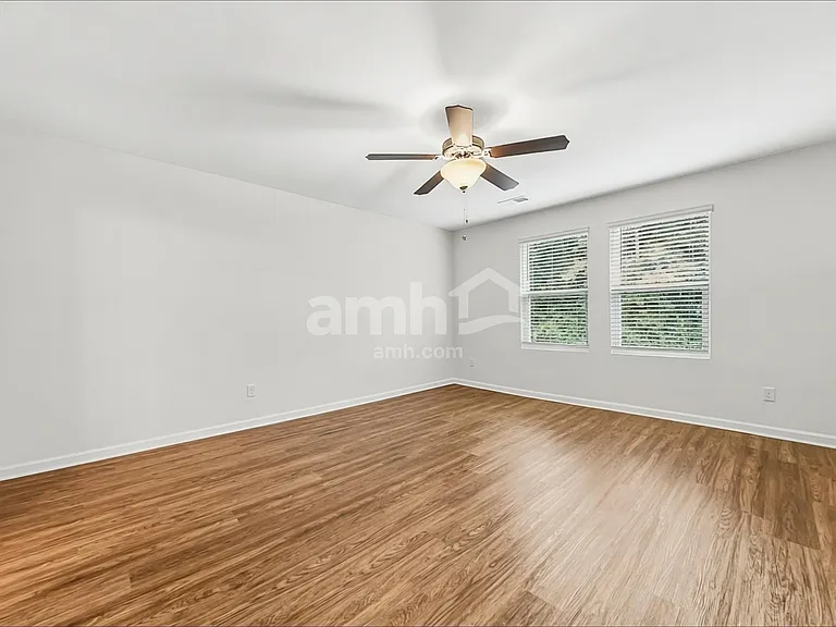 107 Orion Way — Photo 10