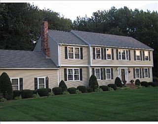2nd image of 7 Fuller Meadow Rd