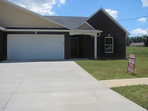 139 Boone Trce Photo 1
