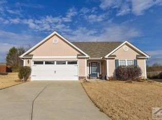 105 Manchester Ln, Jefferson, GA 30549