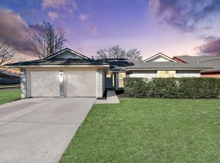 11403 Toucan Ln, Houston, TX 77067