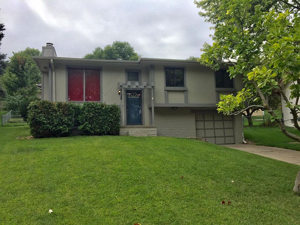 1st image of 6728 S 135th Ave