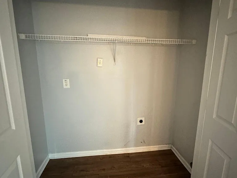 8430 Carlington Ln — Photo 13