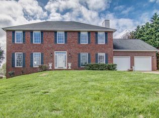 1108 Keeview Dr, Gray, TN 37615