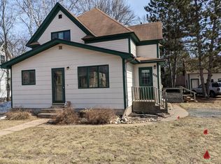 606 N Cascade St, Osceola, WI 54020