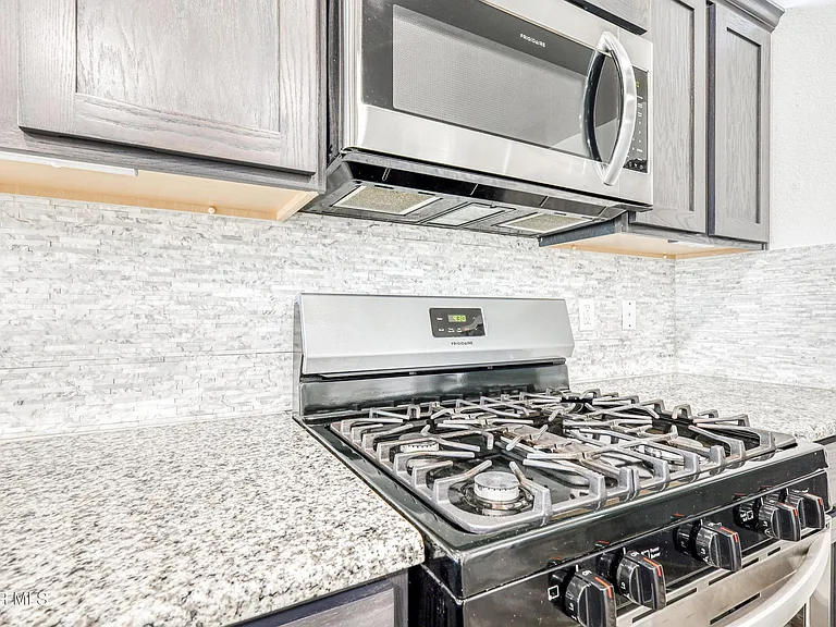 6557 Toivoa Pl — Photo 9