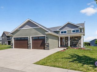 1565 Brandt Dr NE, Byron, MN 55920
