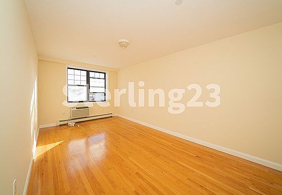 5th image of 14-31 Astoria Blvd #3E