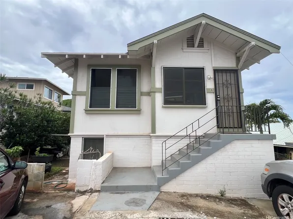 3429 Wela St, Honolulu, HI 96815