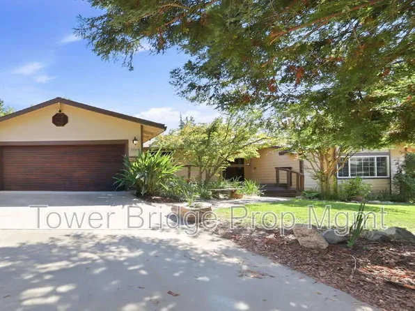7720 Thunderbird Ct, Fair Oaks, CA 95628