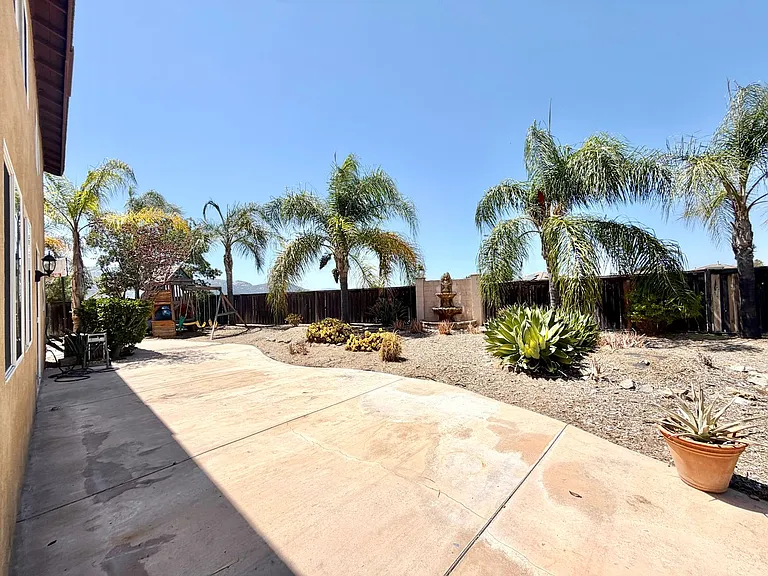 46383 Vianne Ct — Photo 40