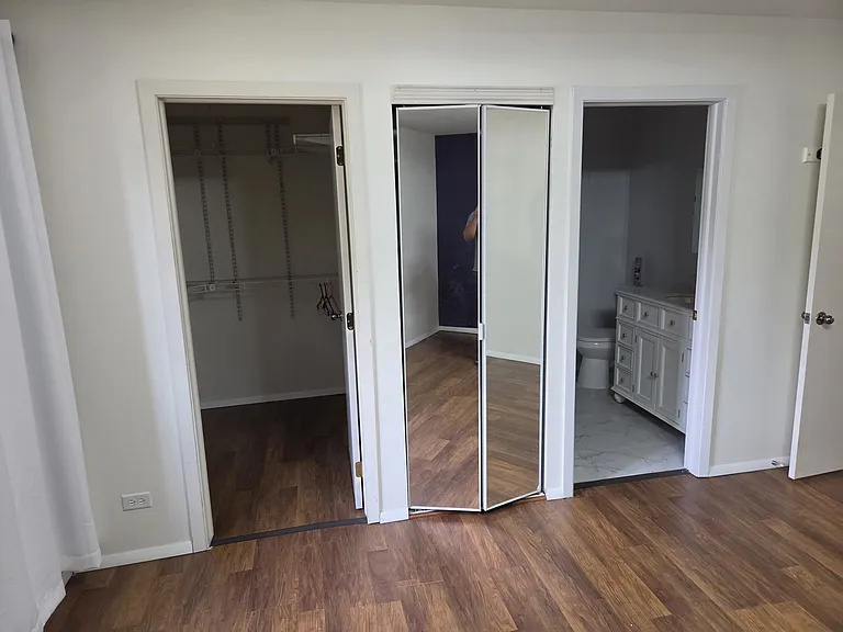 800 W Beechtree Ln — Photo 18
