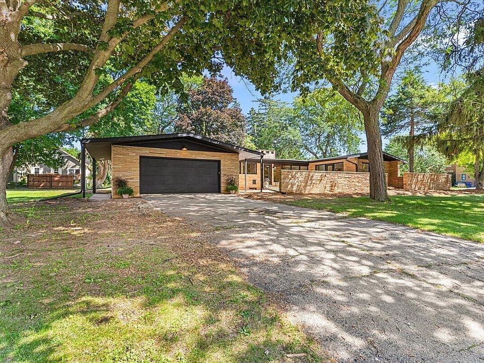 1st image of 1550 11th AVENUE