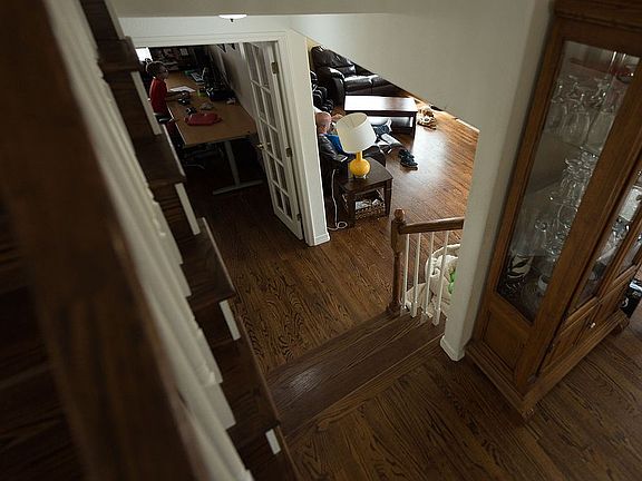 4th image of 9715 Stoneglen Dr