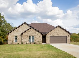 706 Alabama St, Killen, AL 35645