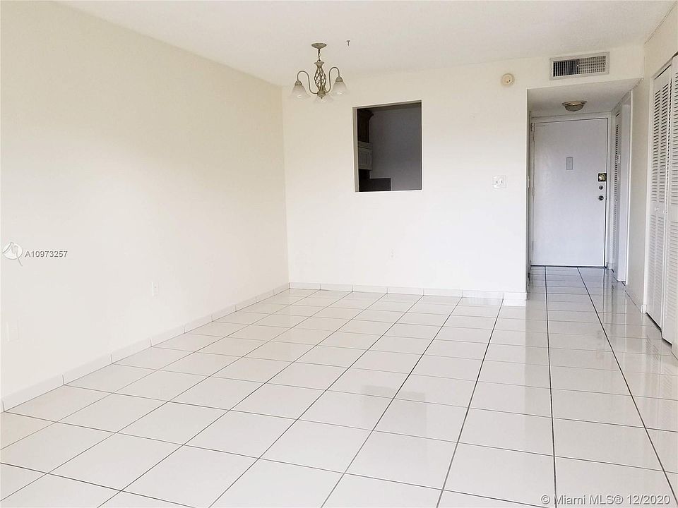 1st image of 7125 Bonita Dr APT 302