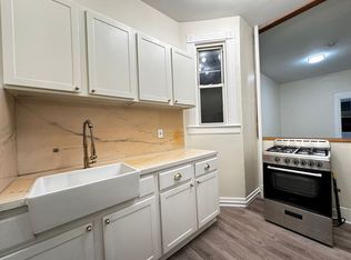 109 Hutton St #10-3, Jersey City, NJ 07307