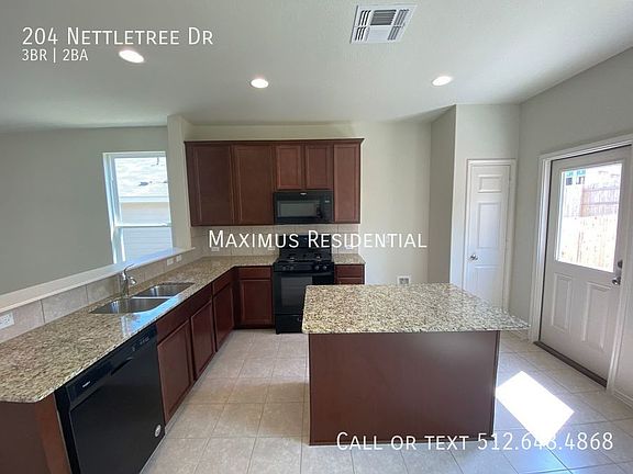 3rd image of 204 Nettletree Dr