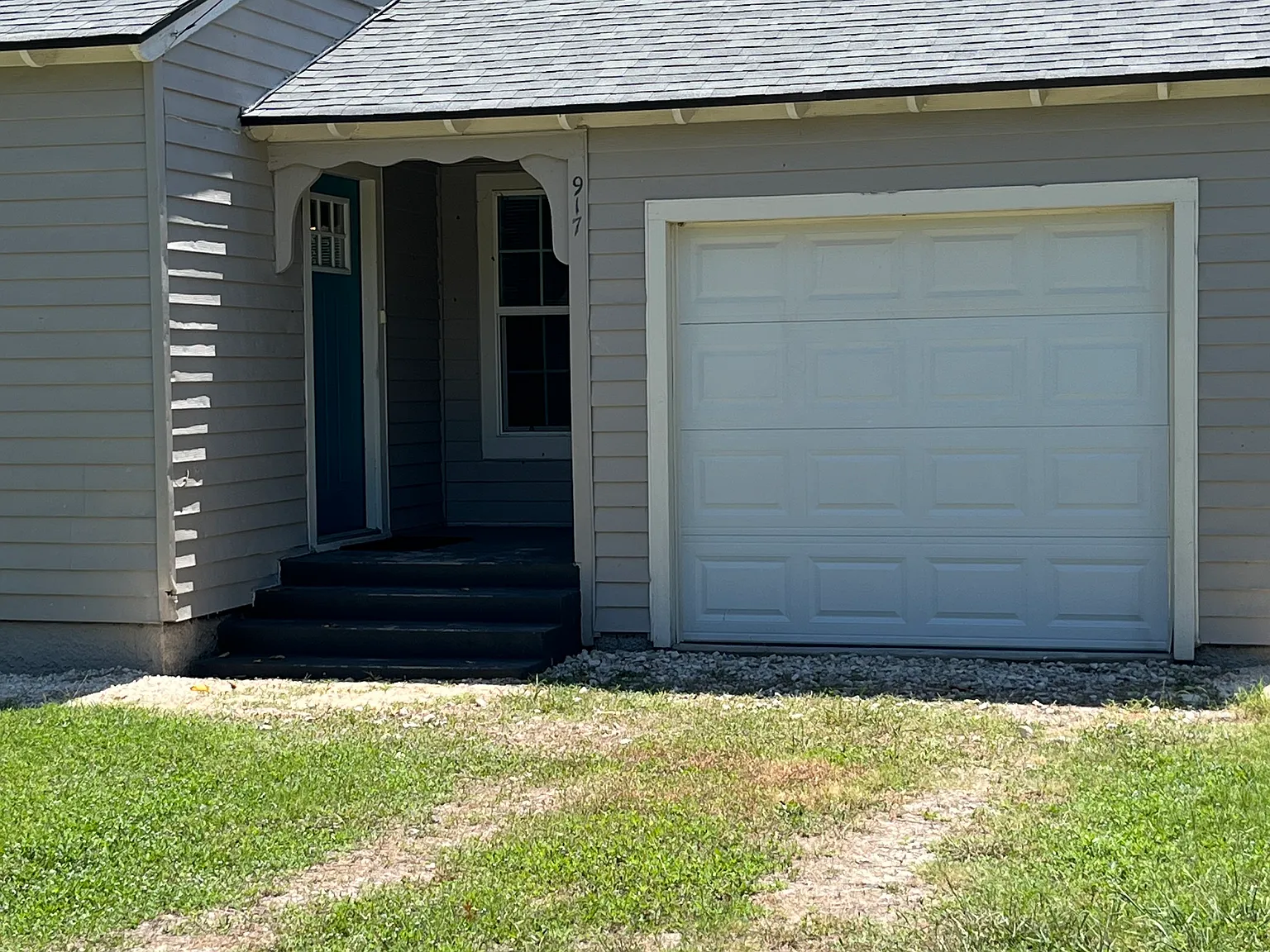 2 bed, 774 sqft, $1,100 — Photo 3