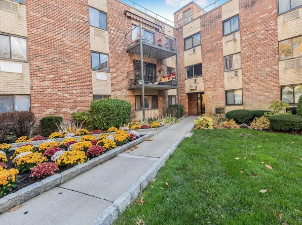 117 Dehaven Drive #242, Yonkers, NY 10703
