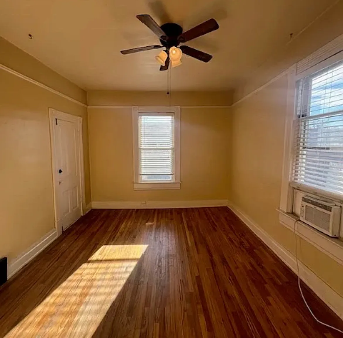 1216 W State St — Photo 3