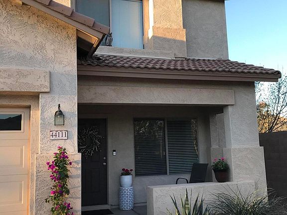3rd image of 44111 W Granite Dr