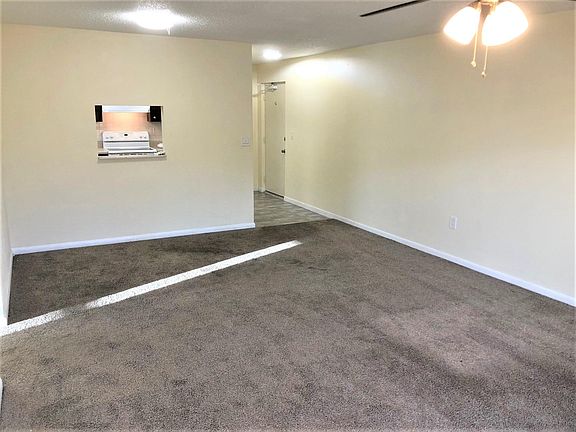 5th image of 4400 1st St N Unit 105