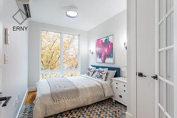 Rented by ERNY LLC | media 18