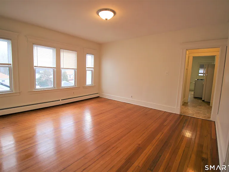 19 Nesbit Ave #3 — Photo 6