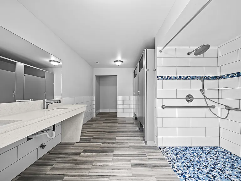 The Reserve at Prentiss Pointe Apartments in Harrison Township