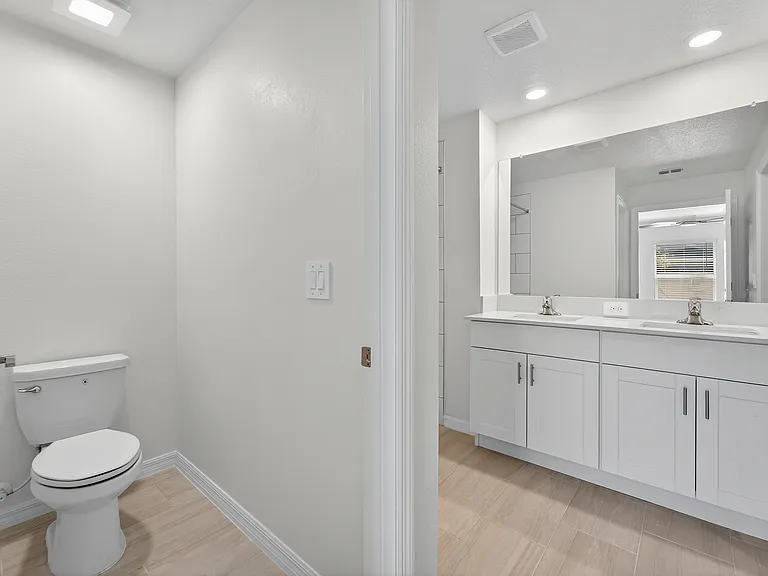 17512 Shirewood Way — Photo 9