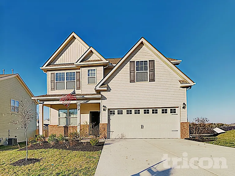 3015 Montrose Ln — Photo 3