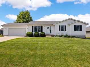 215 5th Ave W, Walford, IA 52351