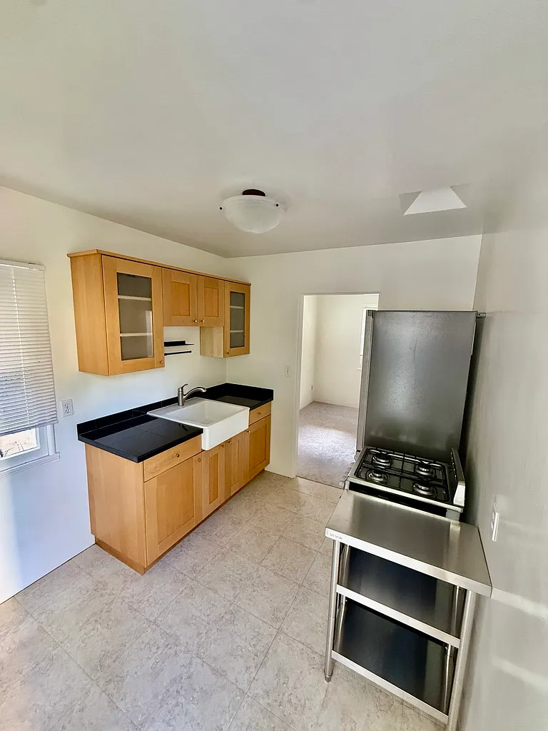 1 bed, 475 sqft, $1,850 — Photo 3