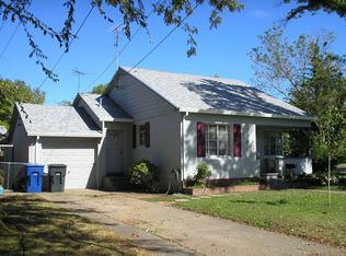 5747 M St, Sacramento, CA 95819