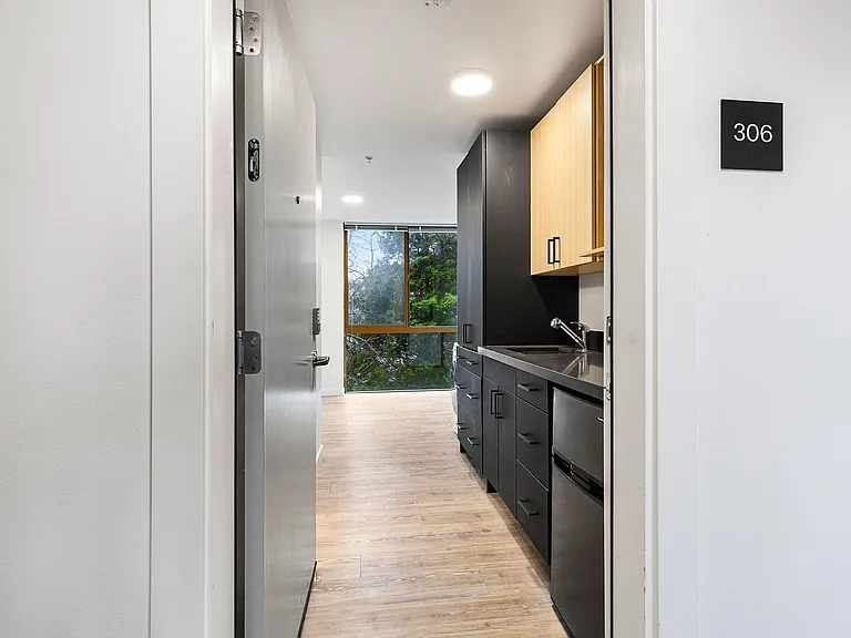 Karsti Apartments — Photo 18
