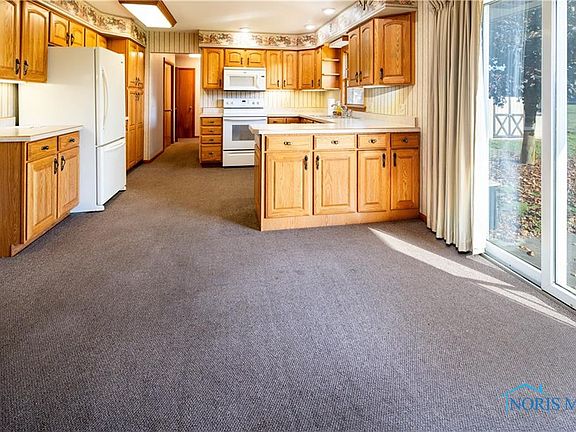 5th image of 831 Ludwig Ave