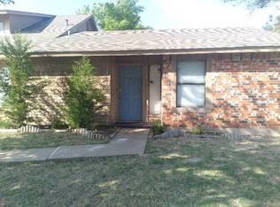 6801 NW Willow Springs Dr, Lawton, OK 73505