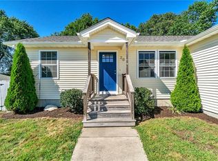 20 Grant St, West Warwick, RI 02893