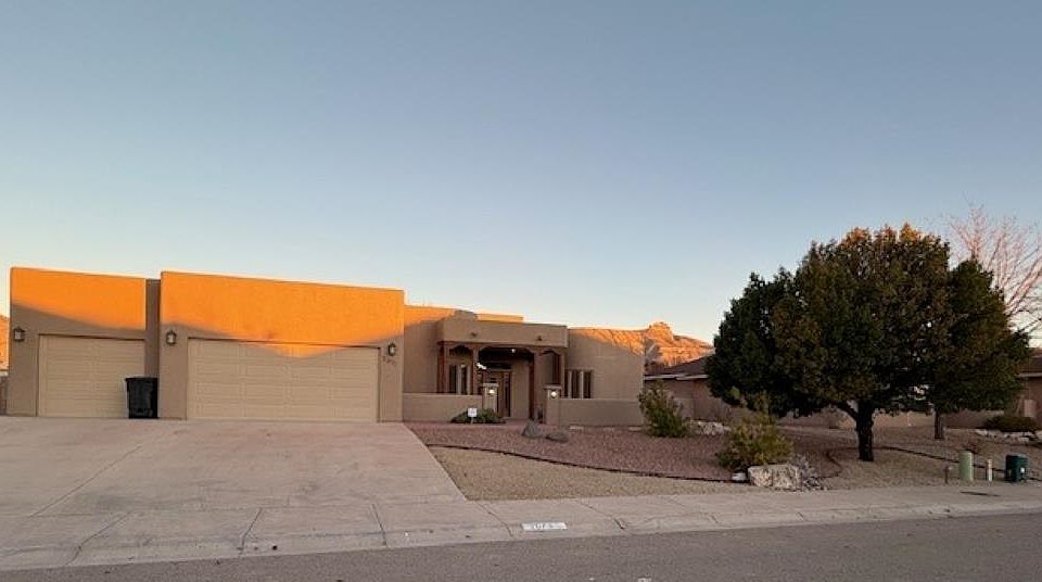 1st image of 2073 Calle De Vistas