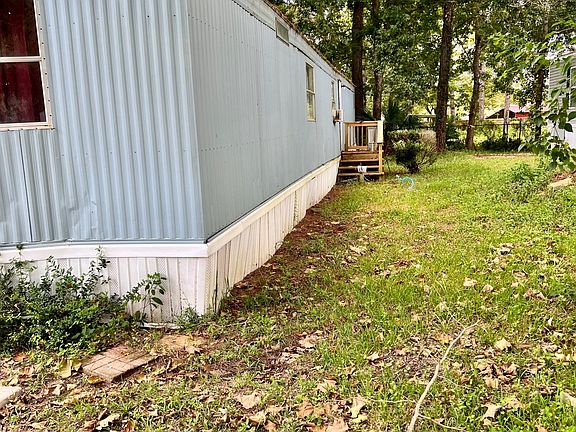 3rd image of 8121 Lillian Hwy
