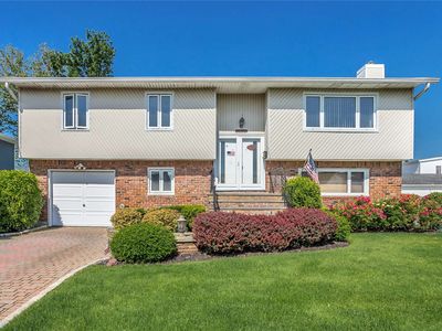 111 Pequa Pl, Massapequa, NY, 11758