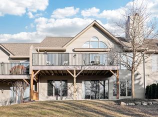Oak Ridge Condominium Of Hartl, Hartland, WI 53029